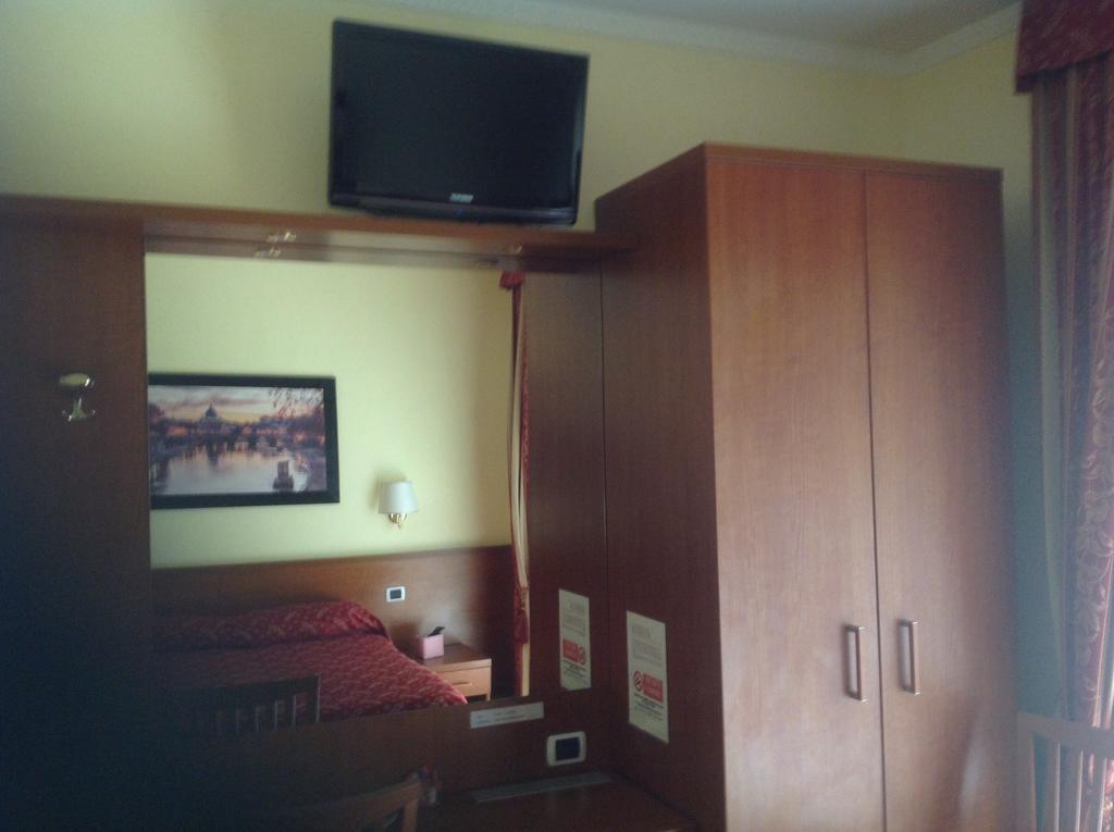 Residenza Fermi Hotell Roma Eksteriør bilde